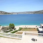 Family-friendly With Swimming Pool Razanj, Rogoznica - 7606 Apartamento *