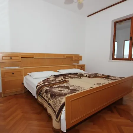 דירה Family-friendly With Swimming Pool Razanj, Rogoznica - 7606 *