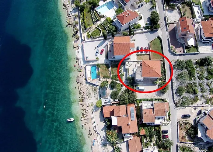 Family-friendly With Swimming Pool Razanj, Rogoznica - 7606 Apartamento