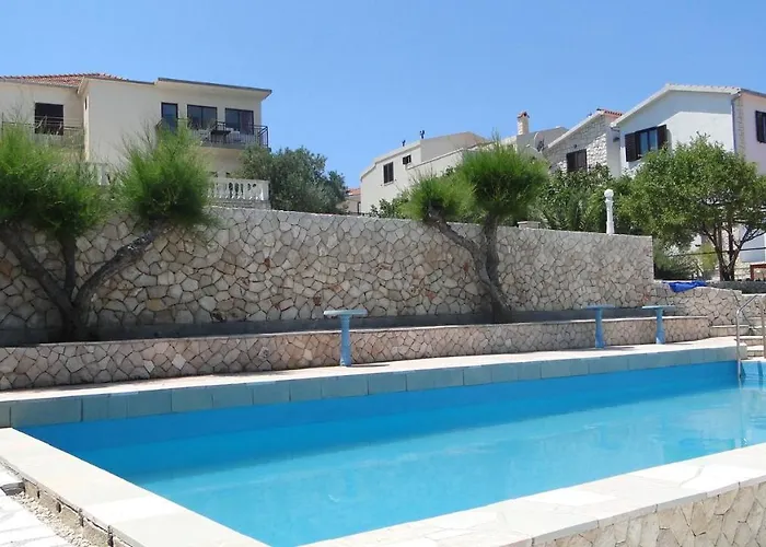 Family-friendly With Swimming Pool Razanj, Rogoznica - 7606 Ražanj