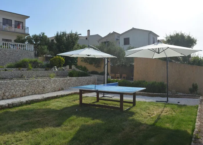 Family-friendly With Swimming Pool Razanj, Rogoznica - 7606 Apartment Ražanj