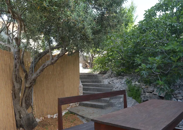 Family-friendly With Swimming Pool Razanj, Rogoznica - 7606 Ražanj